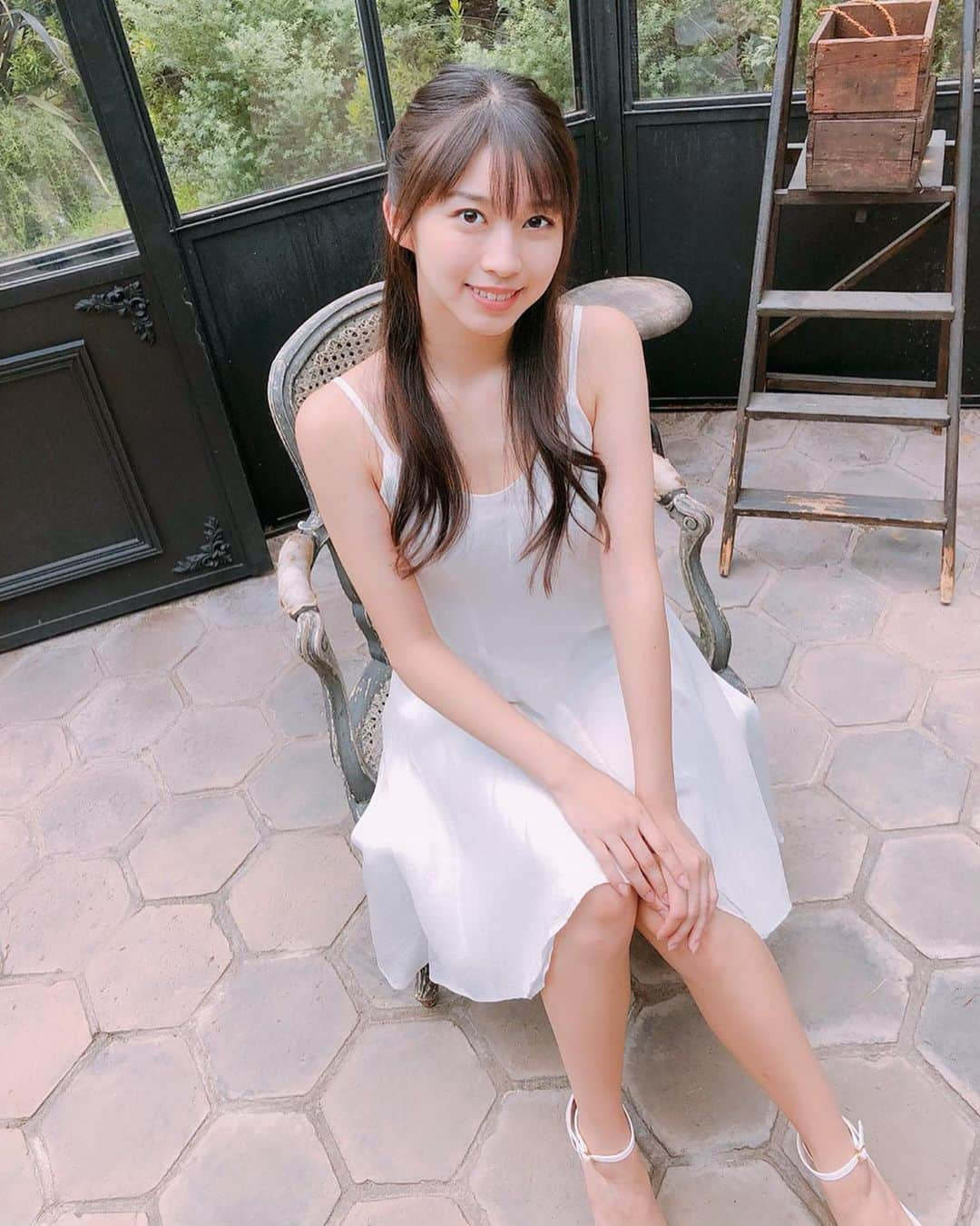 牧野真莉愛さんのインスタグラム写真 - (牧野真莉愛Instagram)「♡ ♡ ✨ヤングチャンピオン 2019年No18✨ 発売中❣️❣️ ぜひご覧ください💖 ・ 表紙＆トップグラビア：モーニング娘｡'19 牧野真莉愛 ・ ひみつのオフショット🐰 つづく ♡ ♡  #秋田書店 さん #ヤングチャンピオン #牧野真莉愛 #モーニング娘19 #morningmusume19」9月6日 20時25分 - maria_makino.official