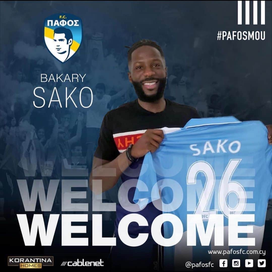 バカリ・サコのインスタグラム：「New colours new country new culture. I’m very excited for that challenge ahead can’t wait to get started @pafosfc 🔵⚪️」