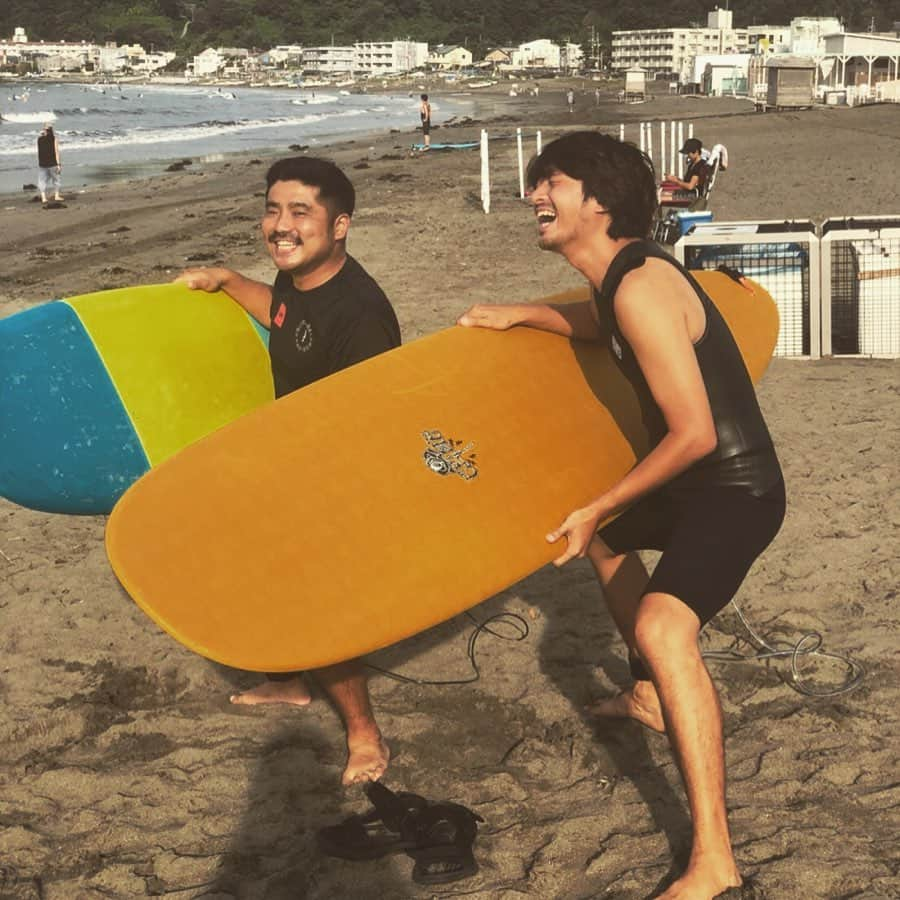 マントル一平さんのインスタグラム写真 - (マントル一平Instagram)「ダハハハハ！🏄‍♂️」9月6日 21時16分 - mippei_