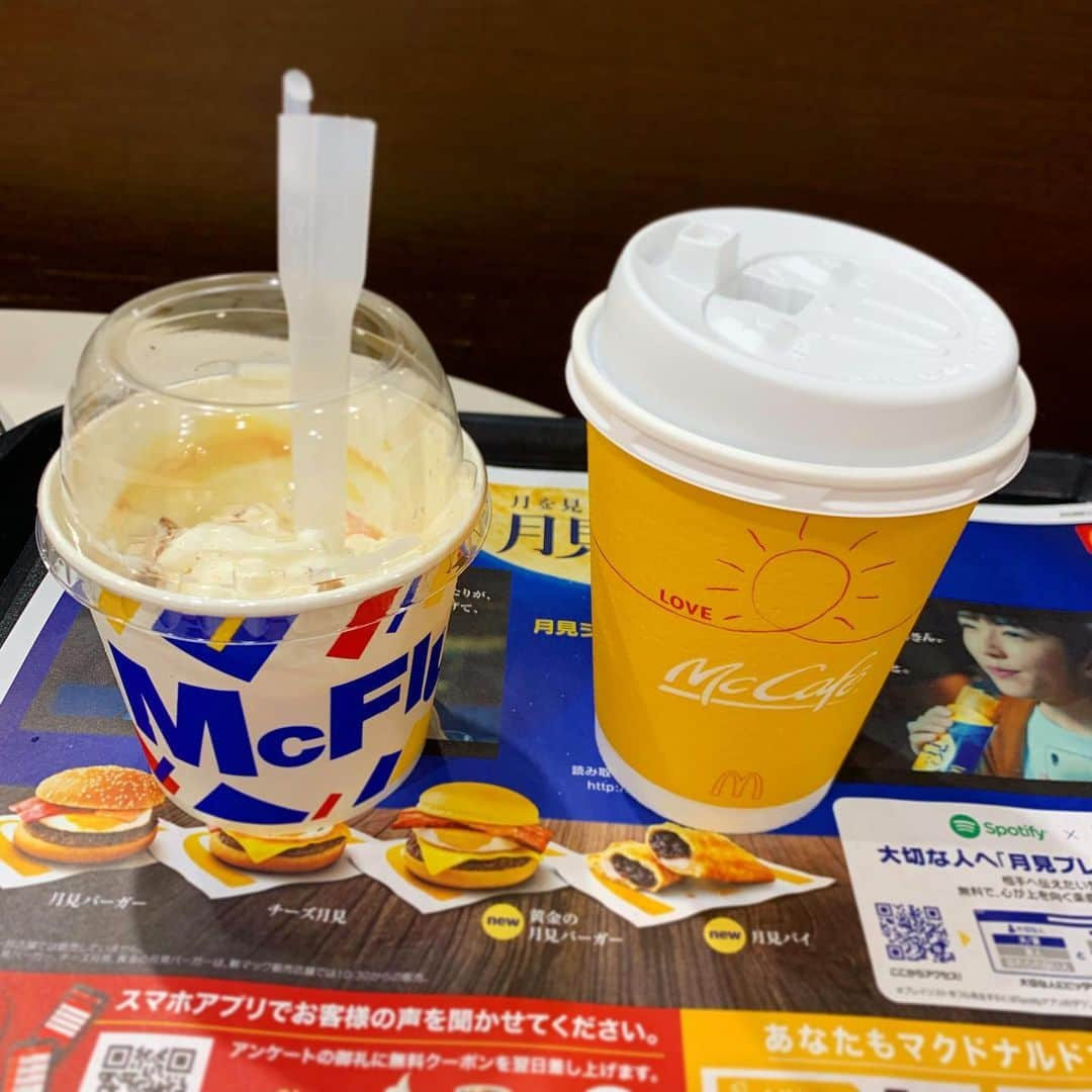 木部さんさんのインスタグラム写真 - (木部さんInstagram)「ニューヨークチーズケーキ味、美味しかったぉ♬😋✨ . . . . #マクドナルド🍔🍟 #マクド #マック #マックフルーリー #美味しかった😋 #macdonalds🍟 #macflury #newyorkcheesecakeflavor #yum」9月6日 21時46分 - kibe_dayo