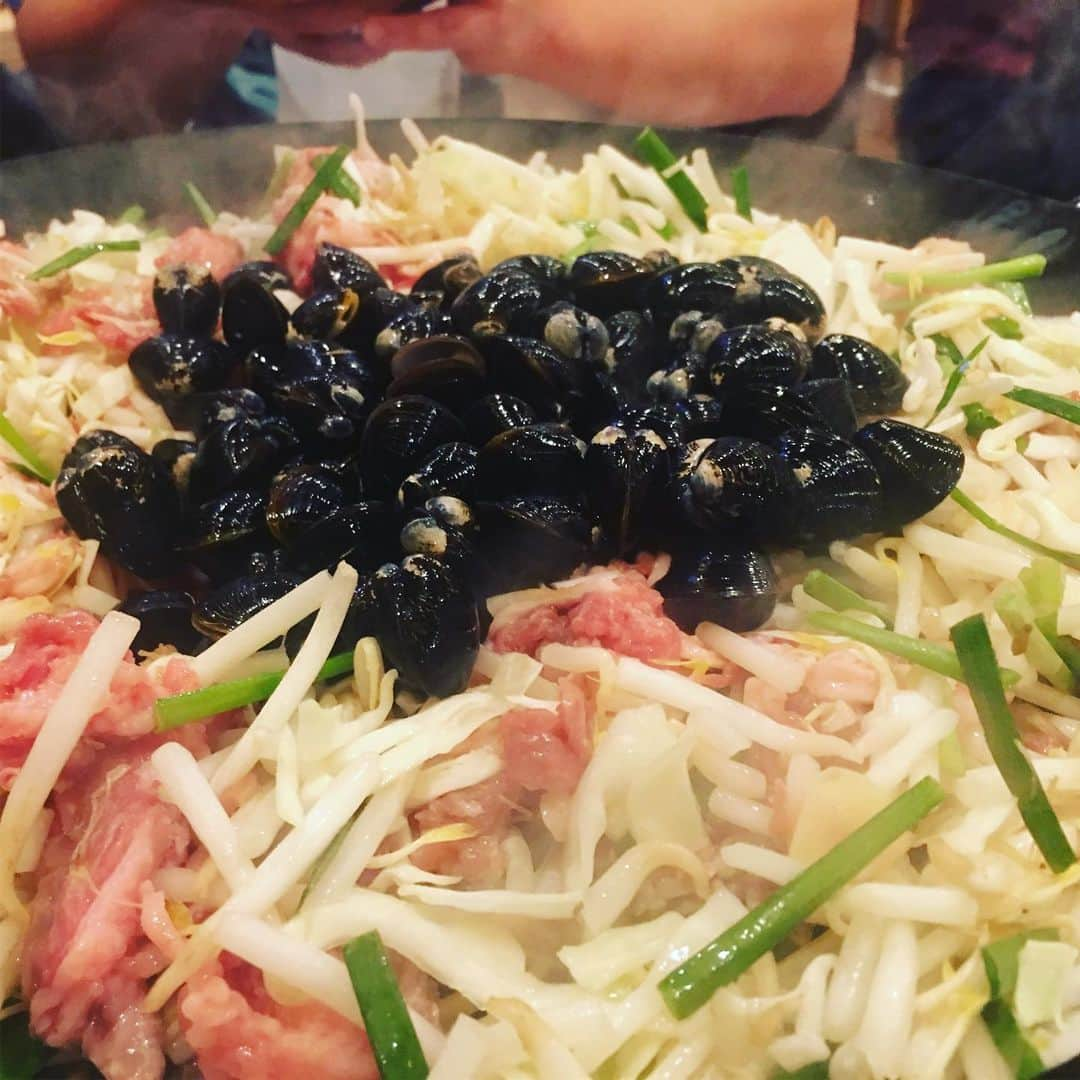 宮田麺児さんのインスタグラム写真 - (宮田麺児Instagram)「おじさんとケツ」9月6日 22時43分 - miyatamenji