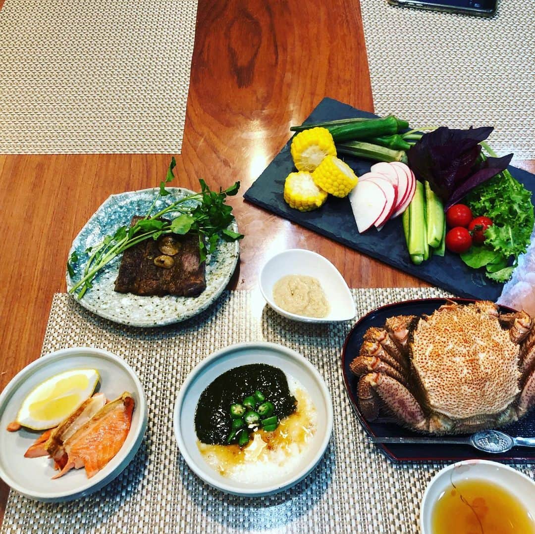 のインスタグラム：「#晩酌スタート#軽井沢野菜＃バーニャカウダ#大福精肉店#ステーキ#アカモク」