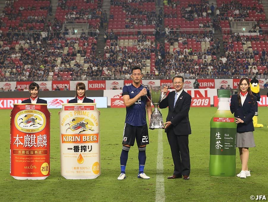 日本サッカー協会さんのインスタグラム写真 - (日本サッカー協会Instagram)「📸Match Photos⑤ ・ キリンチャレンジカップ2019 #SAMURAIBLUE 🇯🇵2-0🇵🇾パラグアイ ⚽23' #大迫勇也 ⚽30' #南野拓実 ・ 📅2019.9.5(木)19:20 📍茨城県立カシマサッカースタジアム ・ #daihyo #キリチャレの日 ・ ―――――――――――――――――― Next Match>> 2022FIFAワールドカップカタールアジア2次予選 🆚ミャンマー代表 📅9/10(火)日本時間21:20KO 📍ミャンマー/Thuwunna Stadium 📺日本テレビ系で生中継 ・ 👉大会情報はJFA.jpへ ――――――――――――――――――」9月6日 23時17分 - japanfootballassociation