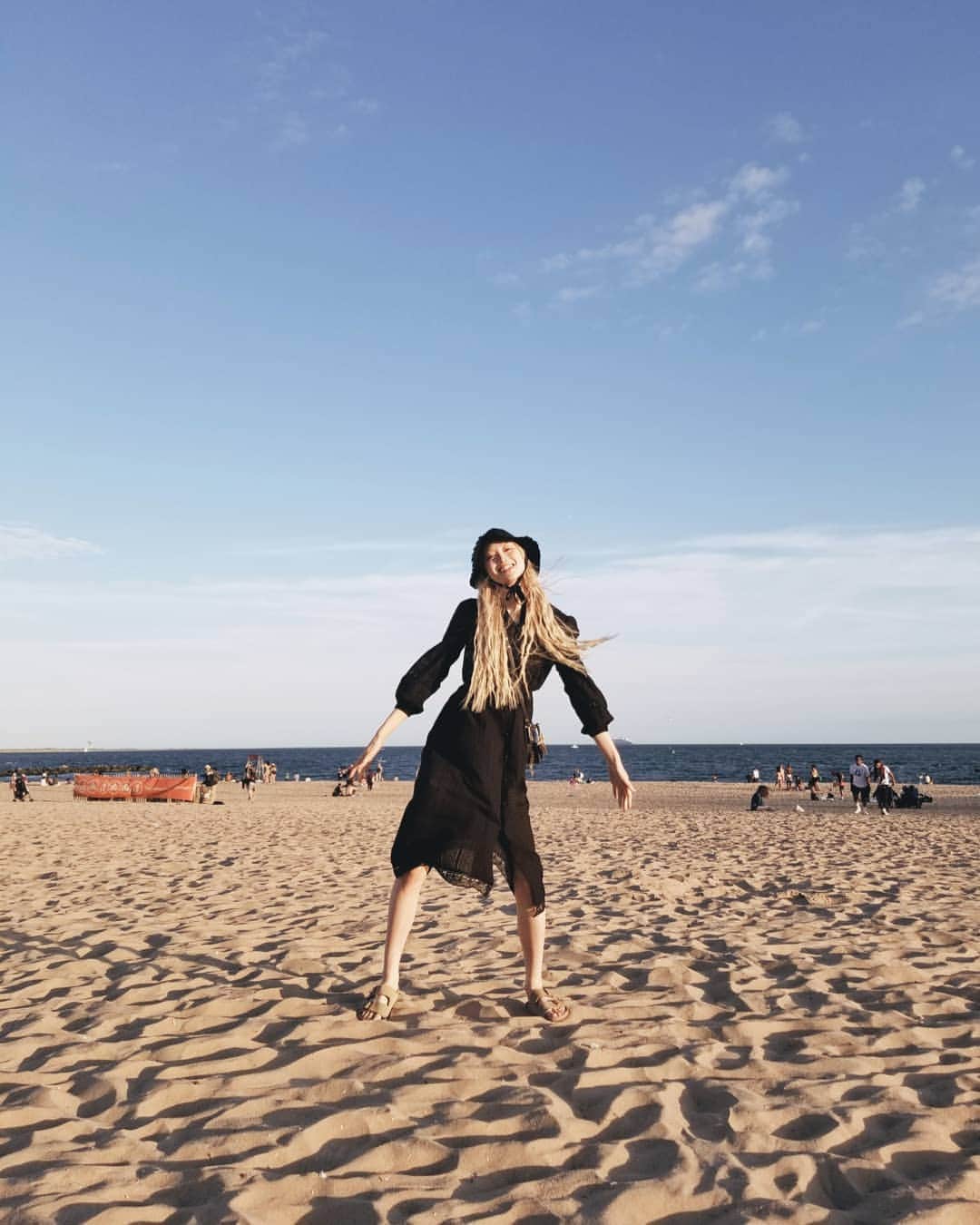 フェルナンダ・リーのインスタグラム：「Goodbye Summer❣❣」