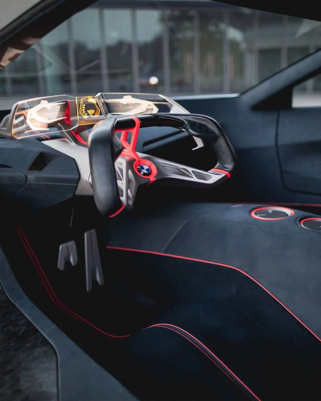 のインスタグラム：「The cockpit for the drivers of the future. The BMW Vision M NEXT. #BMW #VisionMNEXT #MNEXT #BMWM #boost」