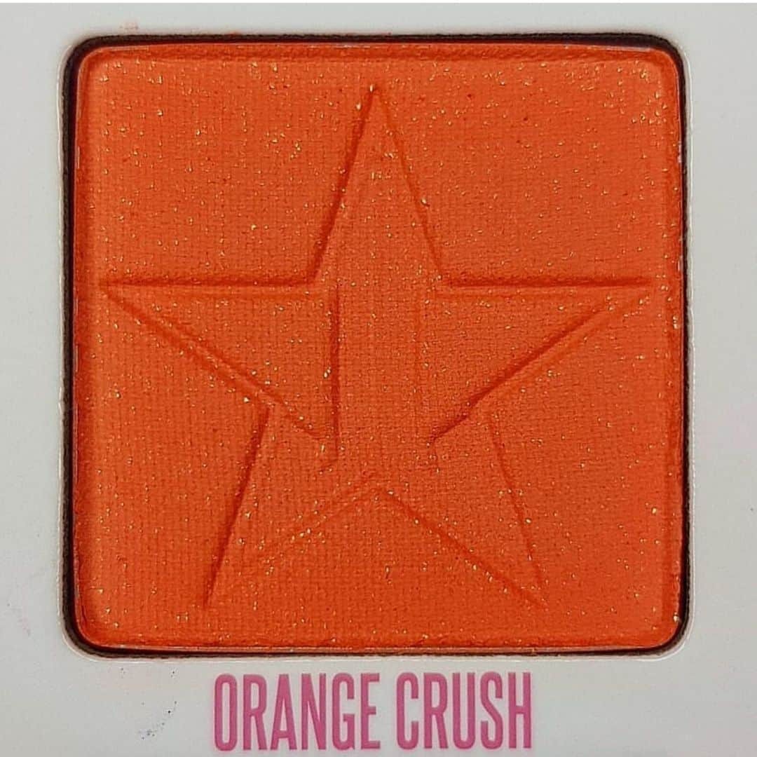 Jeffree Star Cosmeticsさんのインスタグラム写真 - (Jeffree Star CosmeticsInstagram)「Crushin on you🧡🍊 @66xx.steph.xx66 getting up close and personal with shade #ORANGECRUSH from our #MINIBREAKER 🍭🔥 #jeffreestarcosmetics」9月7日 0時05分 - jeffreestarcosmetics