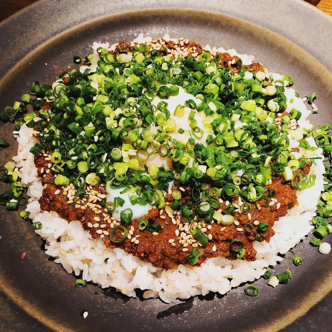 尾崎裕哉のグルメインスタ