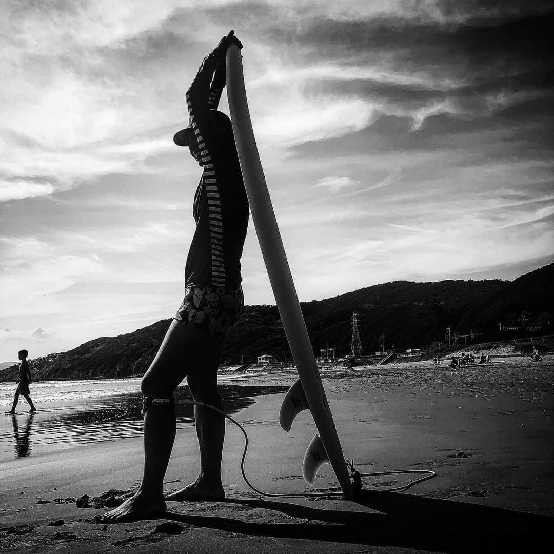 三船美佳さんのインスタグラム写真 - (三船美佳Instagram)「◻︎ @catchsurf #始めました#odysea#若い世代は写真スクエアで撮るの？#photoby娘#いとこちゃんたちと一緒に海」9月7日 10時17分 - mikamifune_official