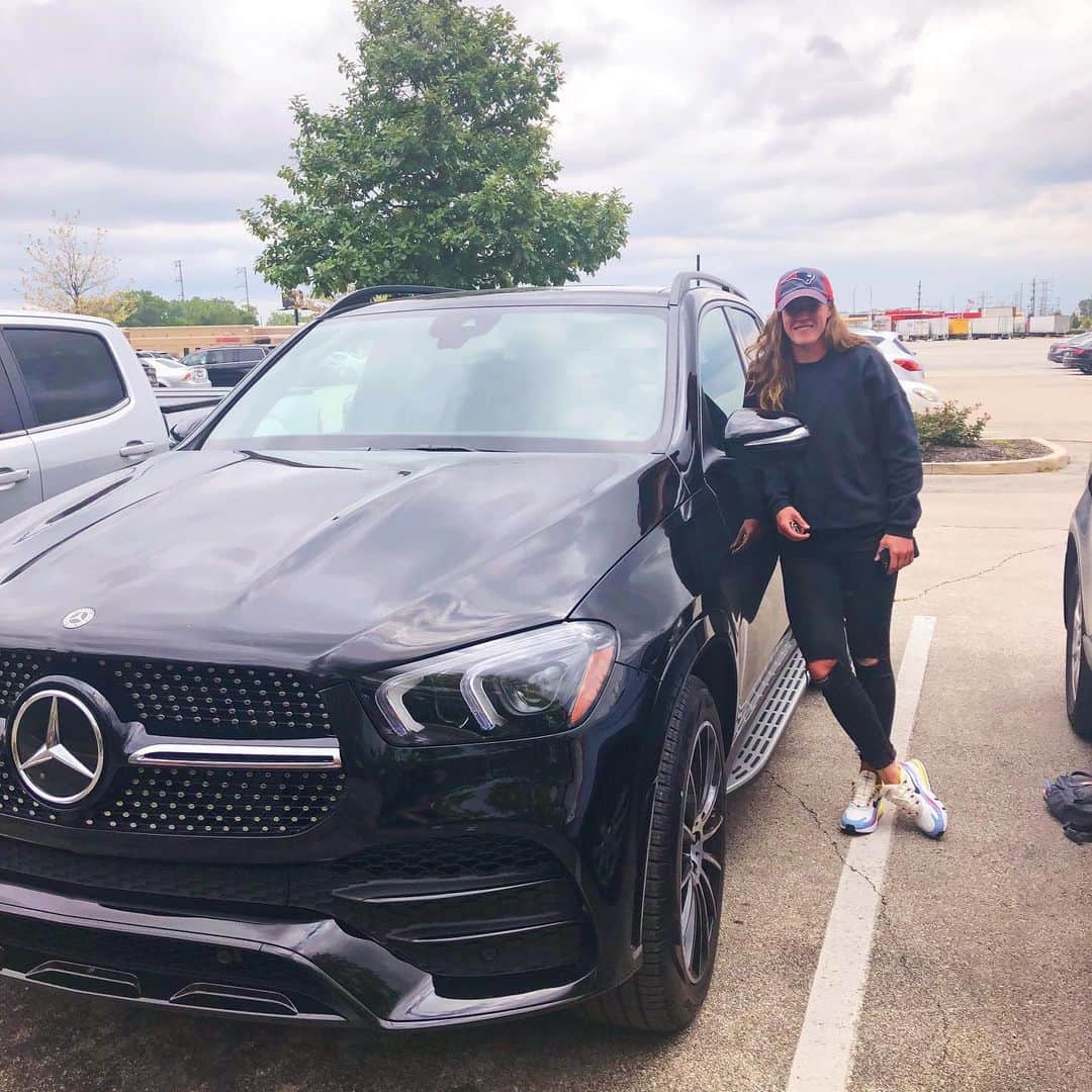 のインスタグラム：「Thank you @athleterelations for hooking me up with some new wheels!」