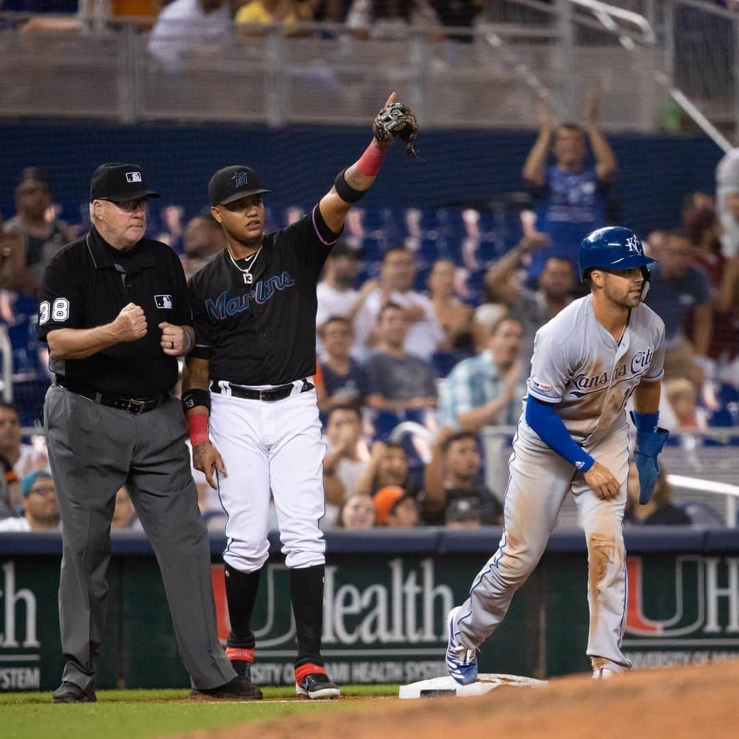 マイアミ・マーリンズさんのインスタグラム写真 - (マイアミ・マーリンズInstagram)「SAY NO TO RUNNING GAMES #JuntosMiami」9月7日 10時46分 - marlins