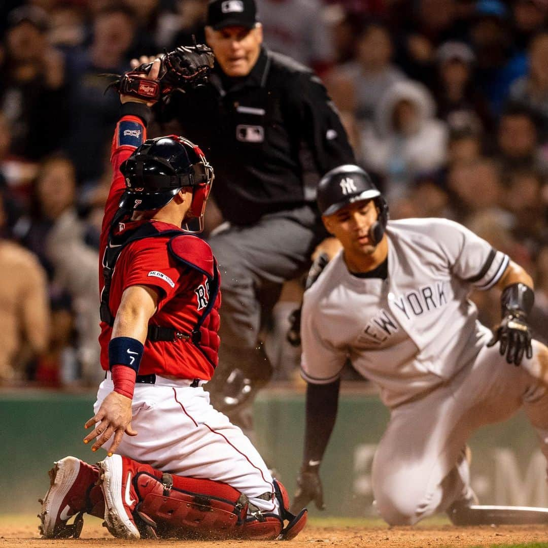 ボストン・レッドソックスさんのインスタグラム写真 - (ボストン・レッドソックスInstagram)「Love when they try to run 😏」9月7日 11時01分 - redsox