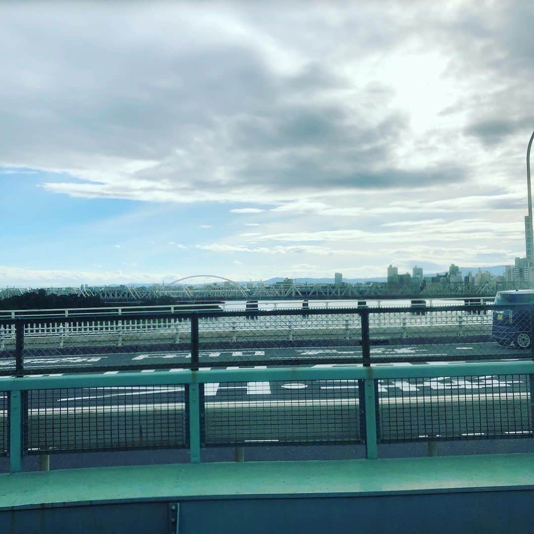 のインスタグラム：「そして朝から名古屋へ^_^本日はaki、伏見にあるジャミンです。朝から牛カツカレーを食してみた^_^朝カレーは久しぶり^_^美味しかったな^_^  で、今は眠いです^_^」