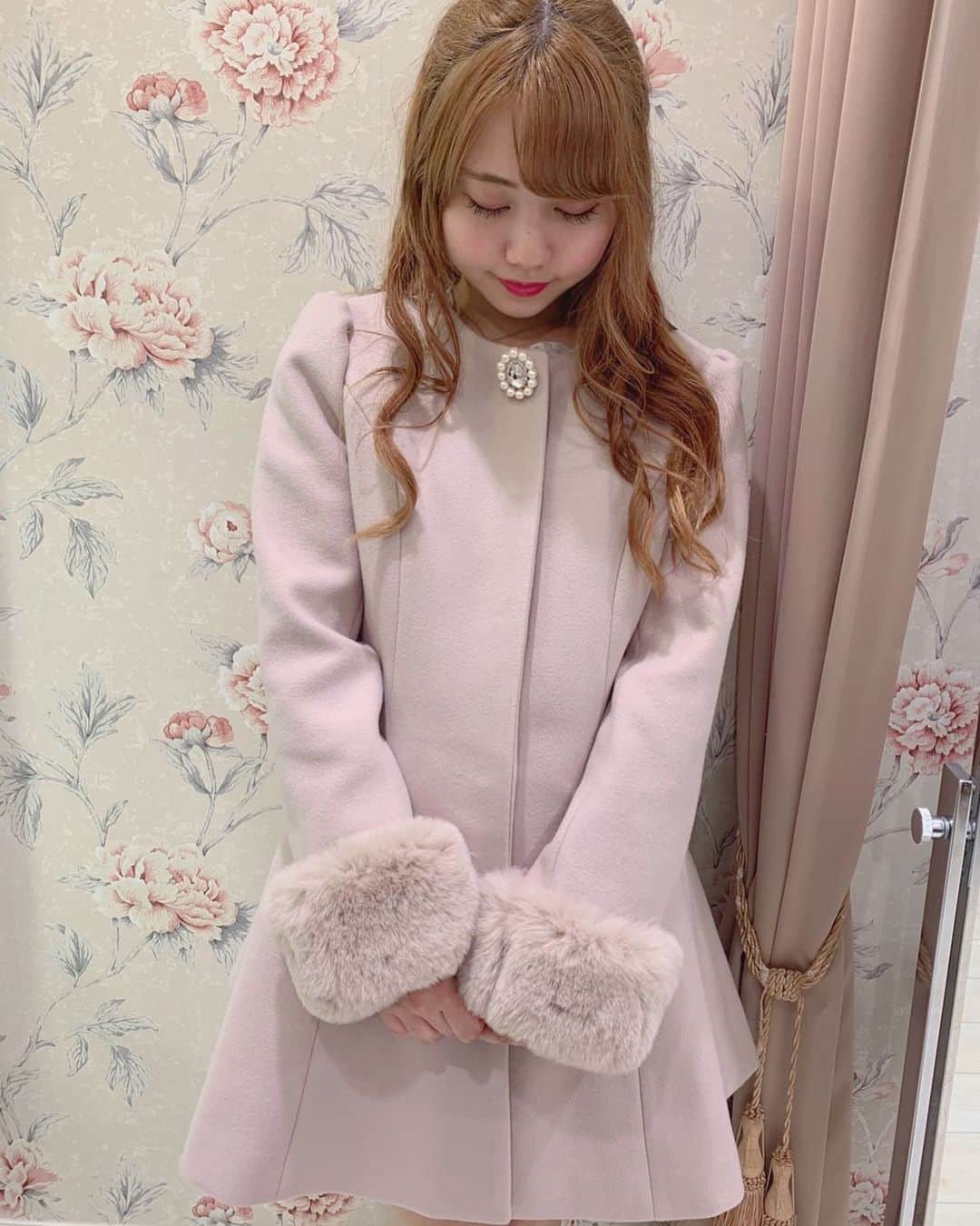 evelyn ピンク コートS ビジューコート｜evelyn（エブリン）公式通販サイト