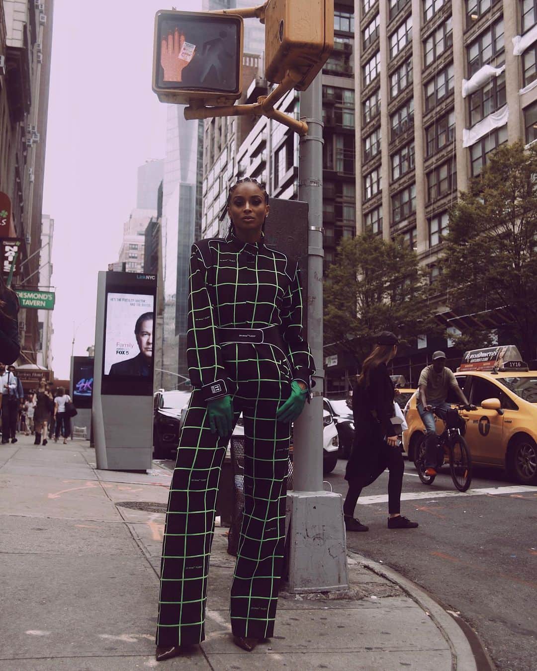 シアラさんのインスタグラム写真 - (シアラInstagram)「#NYFW. Harlem Fashion Row. 📷: @nicokartel」9月7日 3時19分 - ciara