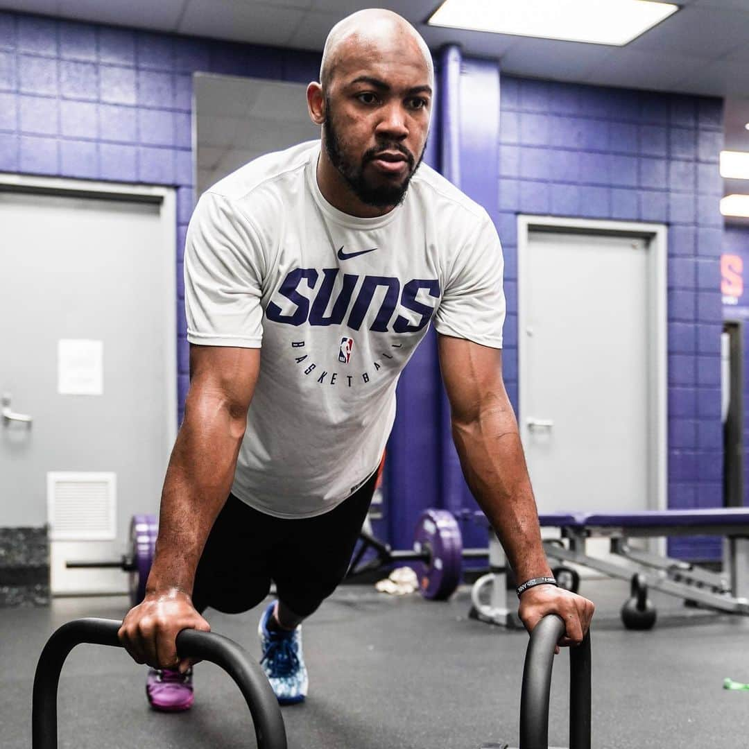 フェニックス・サンズさんのインスタグラム写真 - (フェニックス・サンズInstagram)「Unity is strength. Offseason grind continues.  #RisePHX」9月7日 3時11分 - suns