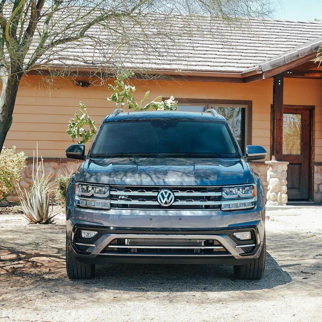 Volkswagen USAさんのインスタグラム写真 - (Volkswagen USAInstagram)「Here for you—and everyone in your family. #VWAtlas」9月7日 5時09分 - vw