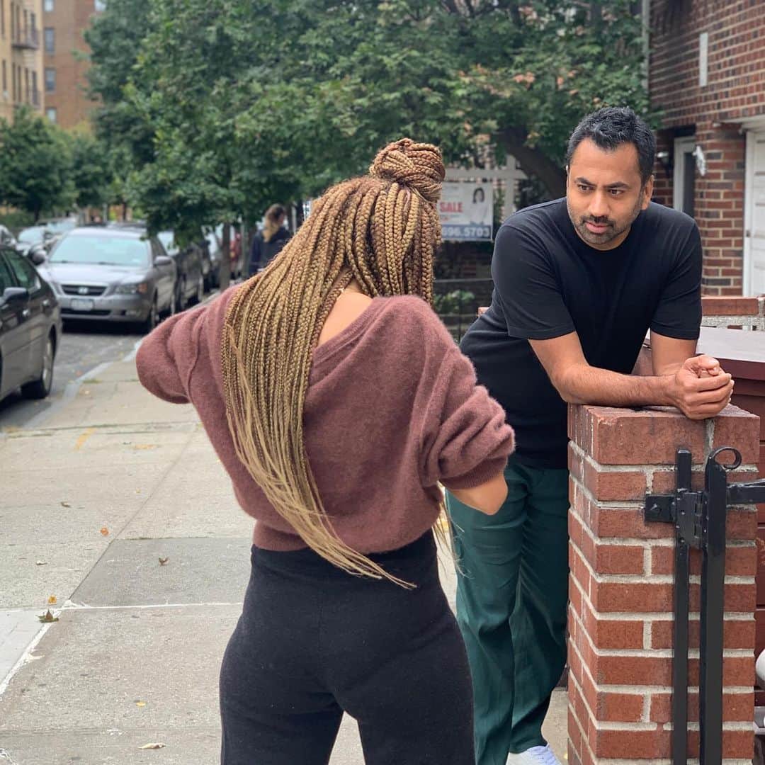 カル・ペンのインスタグラム：「Thanks @mirandabarnes 📷 @nytimes @variety for the afternoon in the real Sunnyside talking about our show Sunnyside! 9/26 9:30pm!」