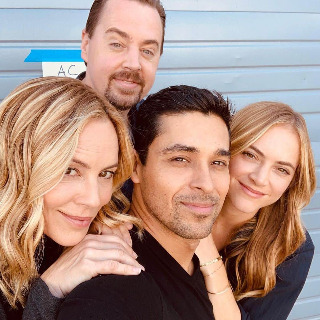 CBSさんのインスタグラム写真 - (CBSInstagram)「Goals! #NCIS (📸 @officialmariabello) “I sure like my crew at the office. 😊 @wilmervalderrama @emilywickersham @therealseanhmurray」9月7日 6時57分 - cbstv