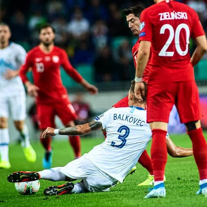 エンポリFCさんのインスタグラム写真 - (エンポリFCInstagram)「🇸🇮 Jure Balkovec in campo per 90 minuti nel successo per 2-0 della Slovenia sulla Polonia nella sfida valida per le qualificazioni a #Euro2020」9月7日 7時26分 - empoli_fc_official