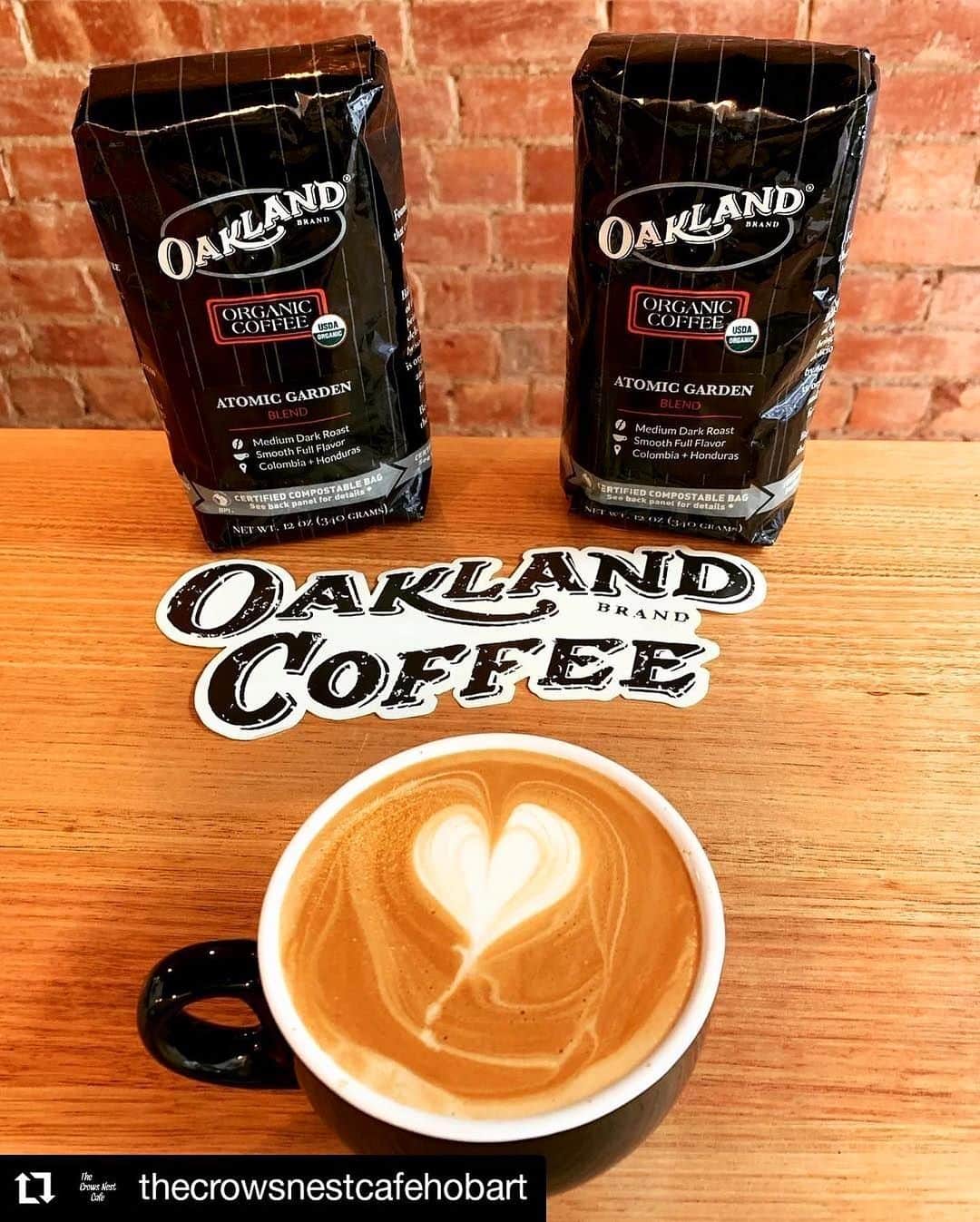 マイク・ダーントさんのインスタグラム写真 - (マイク・ダーントInstagram)「Hell Yeah Tasmania! 🤘🏽🎶☕️ Shout out to @thecrowsnestcafehobart for serving up #OaklandCoffee in Tasmania! We love seeing all the places people are drinking our roasts. Where do you drink Oakland Coffee?⠀ ⠀ #ALatteToLove #Tasmania #OaklandCoffeeNation⠀ ⠀ Repost @thecrowsnestcafehobart⠀ • • • • • •⠀ Don’t forget that starting tomorrow we’ll be cracking open the beans on this stuff! @oaklandcoffee . Founded on the belief that coffee shouldn’t just be EXCELLENT, @greenday members @billiejoearmstrong @mikedirnt and @trecool bring their passion for delicious coffee to you by sourcing coffee that is organic, fairly traded and packaged in the first compostable bag! See you Monday!!!」9月7日 9時07分 - mikedirnt