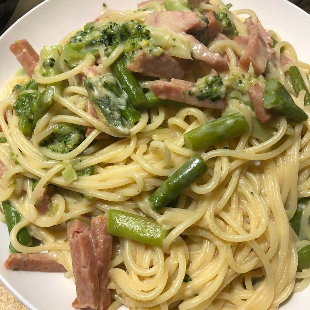 GOSAMARUのインスタグラム：「‪おはようございます。‬ ‪昨夜は村咲風クリームパスタを作りました。‬ ‪美味し上手し✌️‬ ‪#クリームパスタ  #rd_pw #GOSAMARU‬ ‪ #GOSAMARUクッキング」