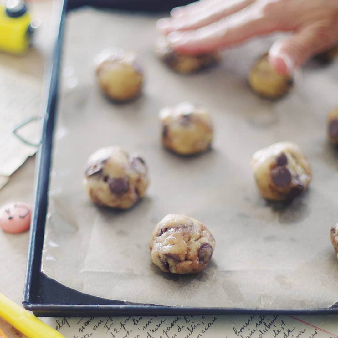 Carrefour Franceさんのインスタグラム写真 - (Carrefour FranceInstagram)「Miam miam miam des cookies 🍪🍪 Ferme la porte, t'as les cookies dans l'sac 🎶 ! . . . . . . #carrefour #carrefourfrance #actforfood #cookies #food #yummyyummy」9月7日 19時32分 - carrefourfrance