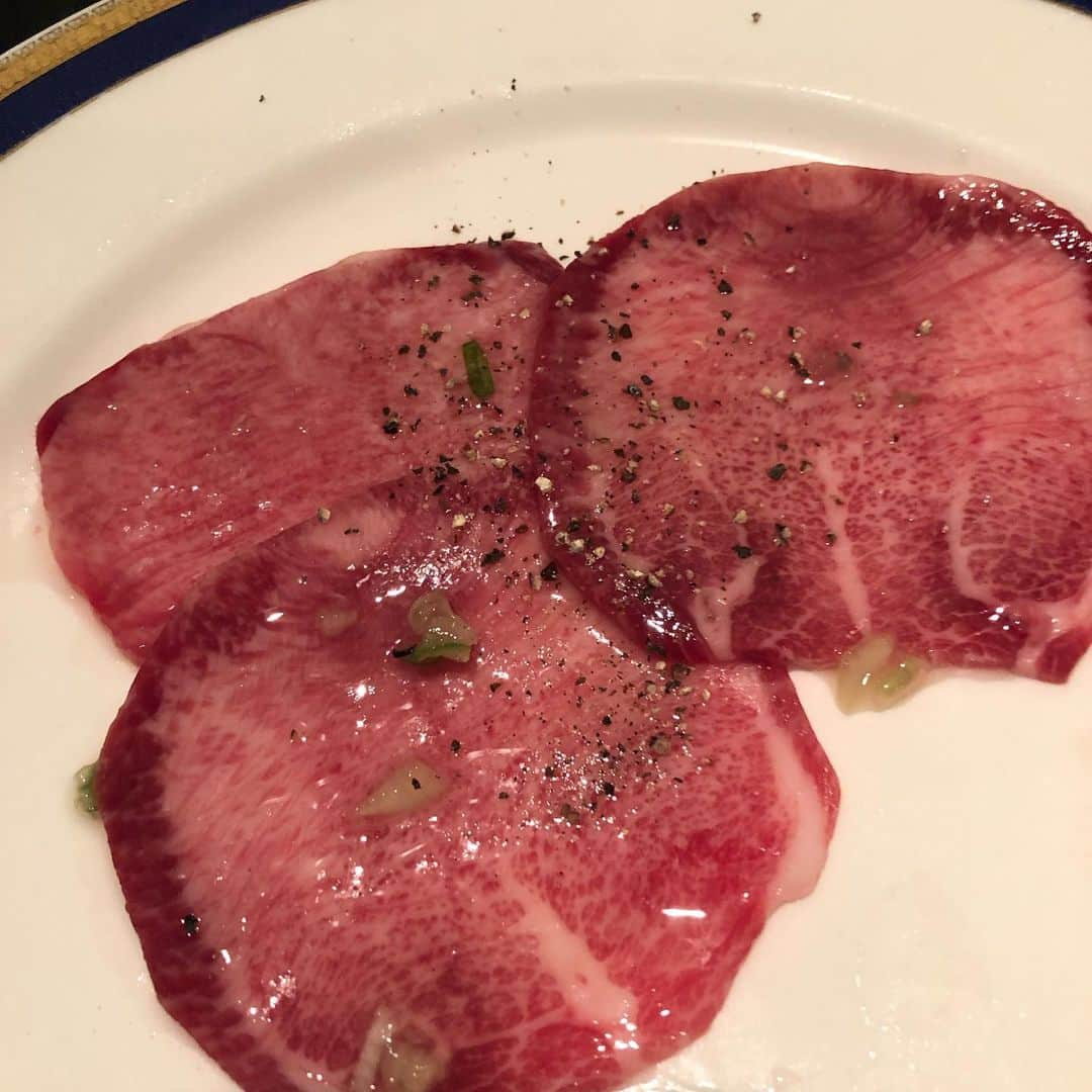 内山高志さんのインスタグラム写真 - (内山高志Instagram)「俺の1番好きな焼肉屋^_^  ここは本当に美味い‼️ #焼肉 #場所は秘密 #うますぎる」9月7日 19時54分 - takashikod