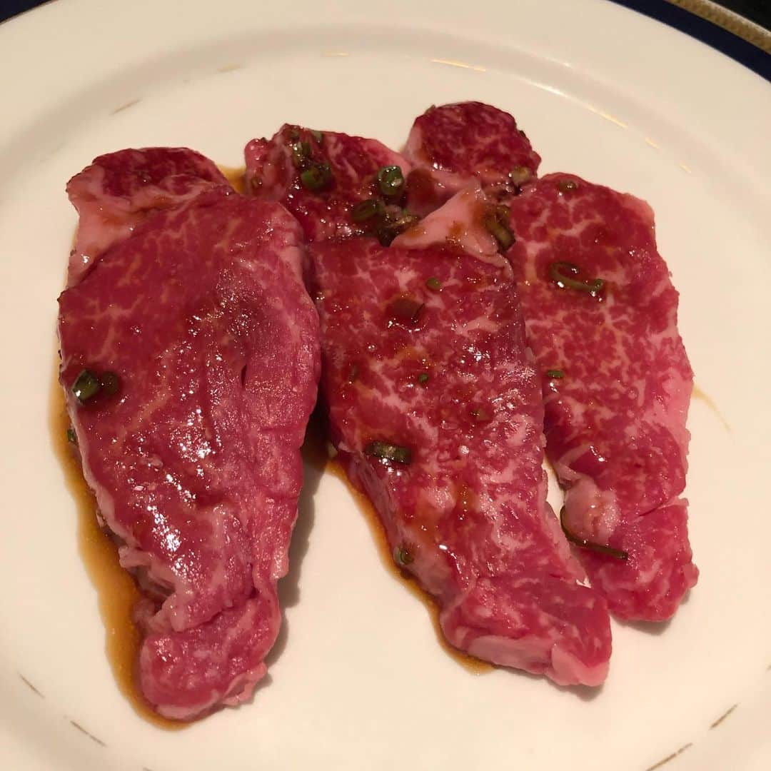 内山高志さんのインスタグラム写真 - (内山高志Instagram)「俺の1番好きな焼肉屋^_^  ここは本当に美味い‼️ #焼肉 #場所は秘密 #うますぎる」9月7日 19時54分 - takashikod