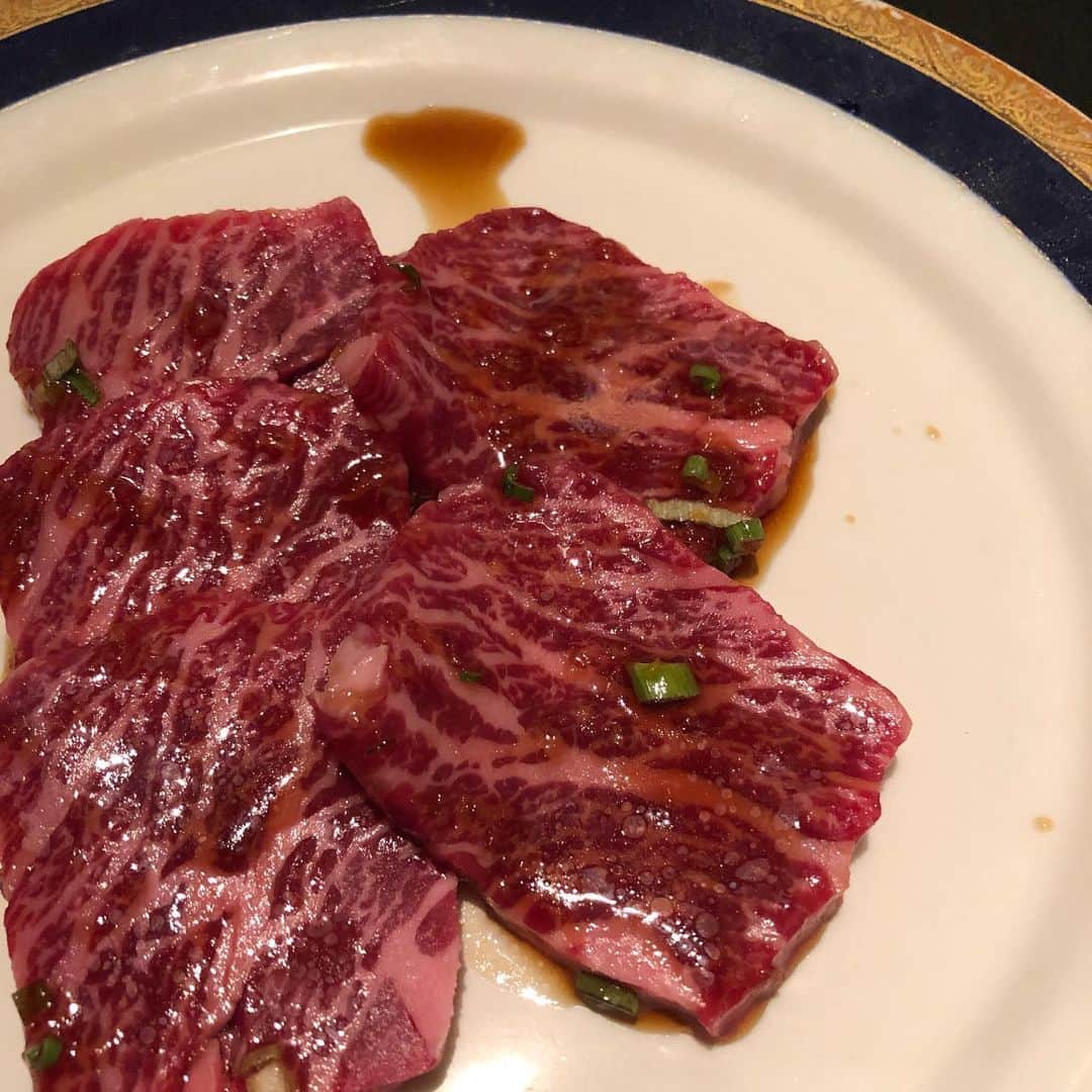 内山高志さんのインスタグラム写真 - (内山高志Instagram)「俺の1番好きな焼肉屋^_^  ここは本当に美味い‼️ #焼肉 #場所は秘密 #うますぎる」9月7日 19時54分 - takashikod