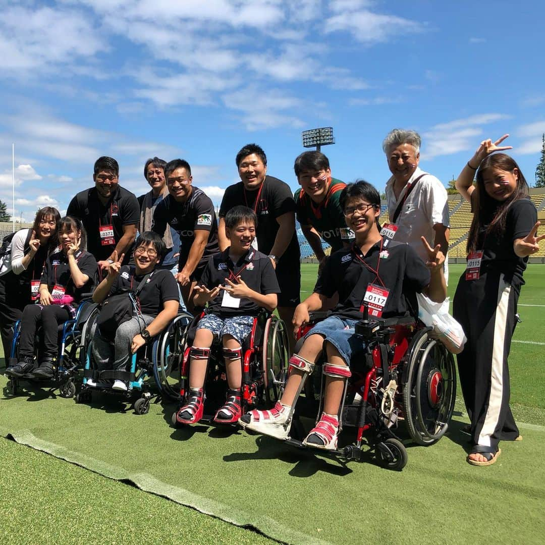 畠山健介さんのインスタグラム写真 - (畠山健介Instagram)「【リポビタンD presents ラグビー日本代表ONETEAM決起会】 ラグビー日本代表メンバーに直接声を届けるイベント！暑い中、沢山の方に来て頂きました！これも文化にして、4年後のフランス大会🇫🇷前にも決起会やりたい！運営、スタッフ、疲れてる中で来てくれたW杯メンバー、トップリーガーのみんな、ファンの皆様、関係者の皆様、本当にありがとうございました！  #ラグビー #Rugby #令和 #Reiwa #ラグビーワールドカップ2019 #RWC2019 #ラグビーW杯2019 #日本大会 #リポビタンD #ラグビー日本代表 #JapanRugby #BRAVEを届けよう #OneTeam #決起会 #秩父宮ラグビー場 #リーダー会議  #選手会 #JRPA」9月7日 20時18分 - hatake03