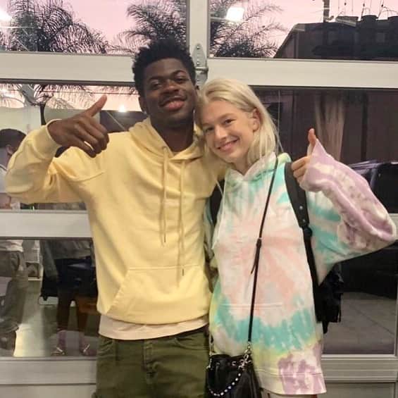 Dazed Magazineさんのインスタグラム写真 - (Dazed MagazineInstagram)「Just #blessing your feed with some crossover cover star content from @lilnasx (Autumn 2019 #DazedGoesWest issue) and @hunterschafer (Spring 2019 #InfiniteIdentities issue)🌈💫✨」9月7日 20時39分 - dazed