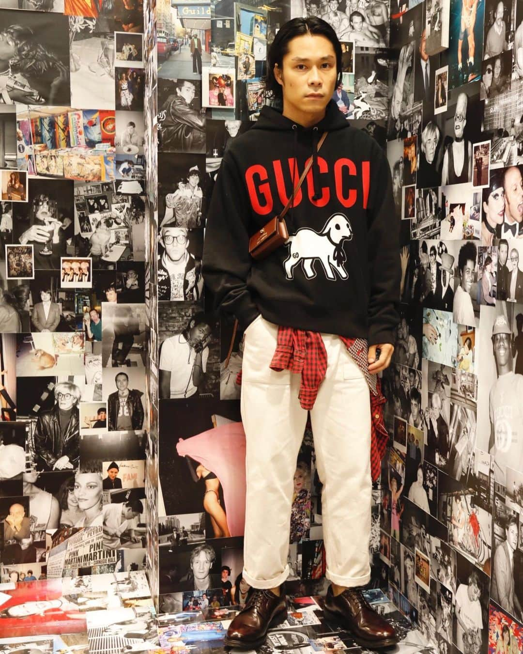 GO AKIMOTOさんのインスタグラム写真 - (GO AKIMOTOInstagram)「GUCCIがスポンサードしているフォトグラファー、ペイジ パウエル。彼女の作品を集めた限定版写真集の発売を記念して、DOVER STREET MARKET GINZAにて、インスタレーション “Beulah Land” が9月26日(木)まで開催中。 #Gucci #beulahland_tokyo #paigepowell」9月7日 13時15分 - go_akimoto