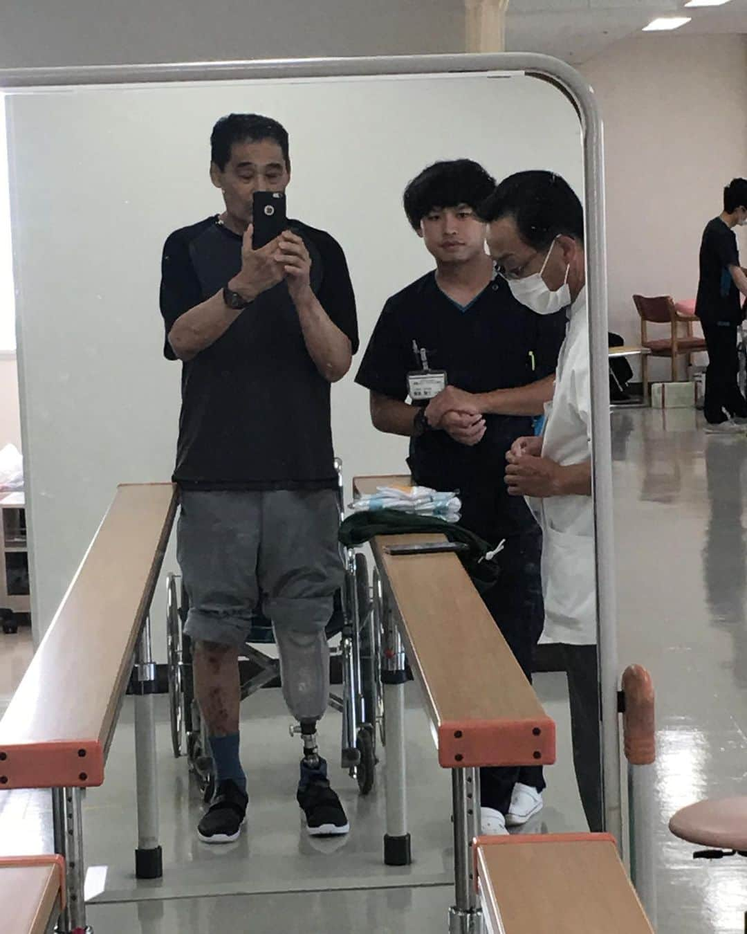 高木三四郎さんのインスタグラム写真 - (高木三四郎Instagram)「義足が完成してリハビリに励む谷津嘉章さんから動画とコメントが送られてきました！ 「何気無い一歩だったけど今、自分にとって最大の第一歩です‼️」 谷津さん、頑張ってください！  #谷津嘉章 #プロレス #頑張れ #五輪コンビ #オリンピック #パラリンピック」9月7日 13時53分 - t346fire