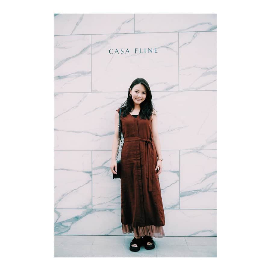 阿井莉沙さんのインスタグラム写真 - (阿井莉沙Instagram)「@casa_fline 一周年おめでとうございます☺︎ 地球・人に優しく、メッセージがたくさん詰まったお洋服が並ぶ @casa_fline ✨  せっかく着るお洋服だからこそ 自分自身もそのお洋服に対してのストーリーを感じて楽しむことができたらいいなと感じる最近です👗  素敵なお洋服が店頭にたくさん並んでいたので、またゆっくりとお買い物に行きたいと思います😌✨ #casafline#カーサフライン#一周年#omotesando#sustenable #ethical #fashion #もう秋服ですね✨」9月7日 14時00分 - ai_risa910