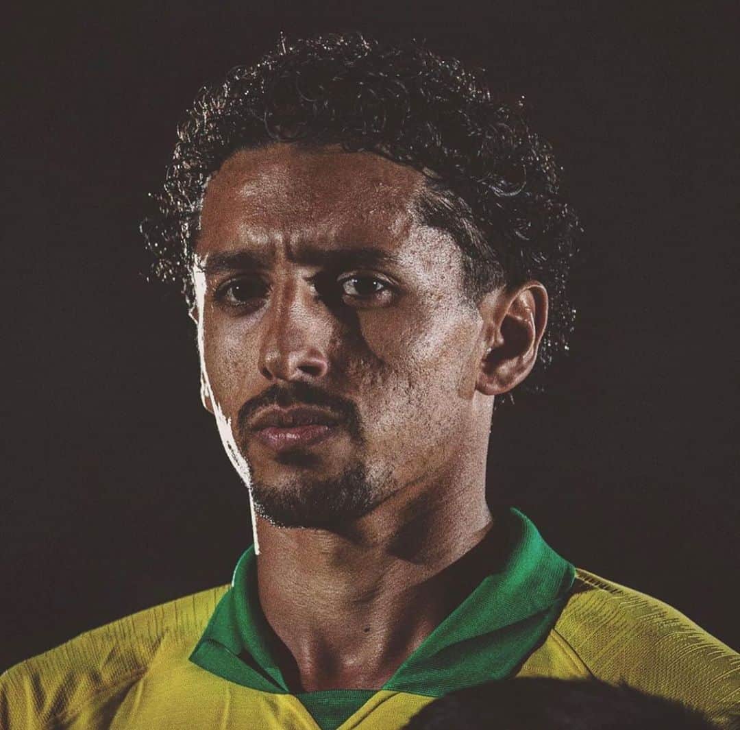 マルコス・アオアス・コレアのインスタグラム：「Brasil 2x2 Colômbia! Seguindo nossa caminhada @cbf_futebol 🇧🇷💪🏾 #SeleçãoBrasileira」