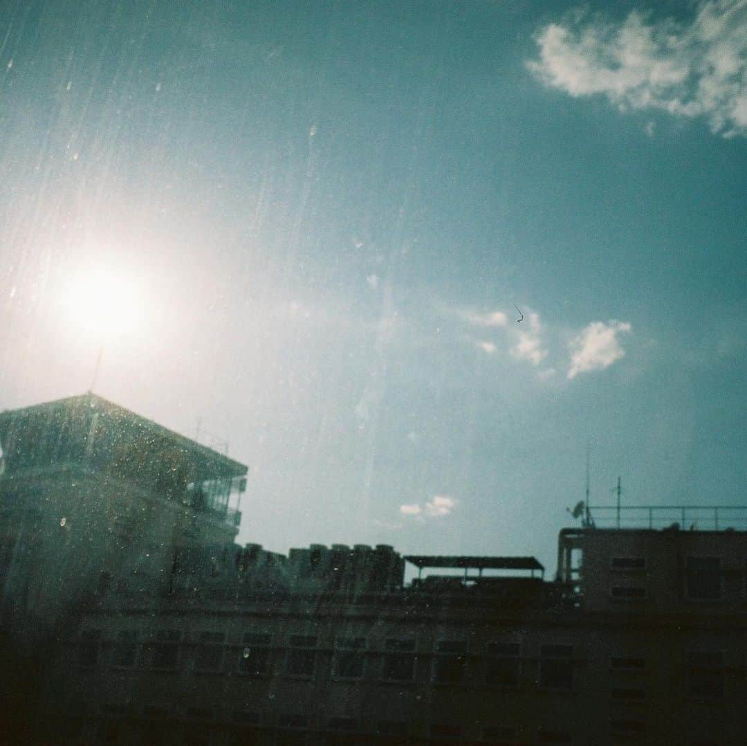 杉咲花のインスタグラム：「▱﹆🔵✴︎」