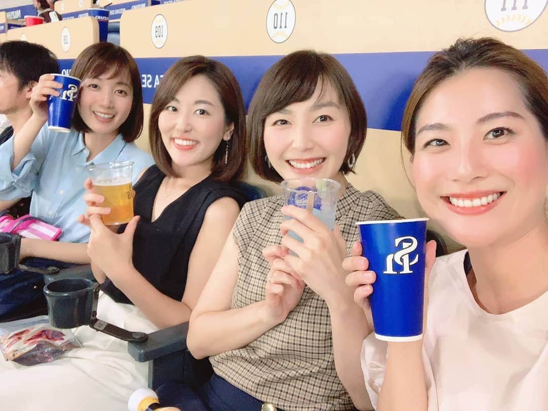 橋本真衣のインスタグラム：「. #千賀滉大 投手の偉業 球場で見ることが できました！！ 職場のみんなとわいわい楽しんでいたけど、 最後は息するのも忘れて 見入ってました⚾  本当に おめでとうございます！！🤗 . . #ホークス#ノーヒットノーラン達成」