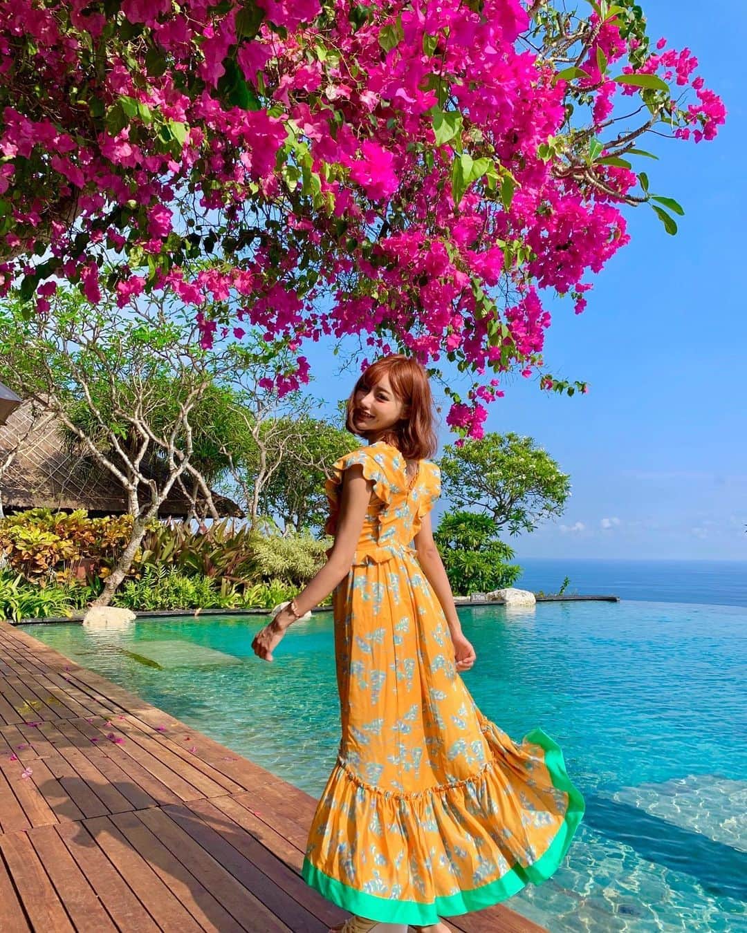 明日花キララのインスタグラム：「綺麗🌺🌺🌺」