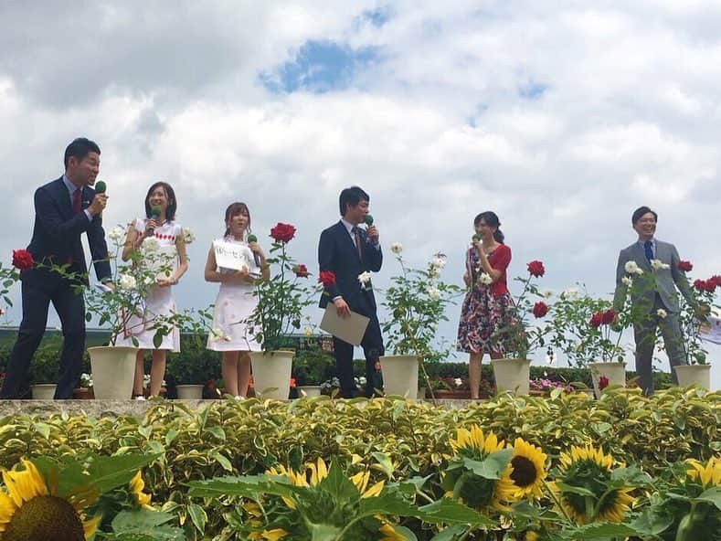 横山ルリカさんのインスタグラム写真 - (横山ルリカInstagram)「. #‪9/15（日） #11:30頃〜‬ ‪#阪神競馬場 #センターステージ‬ . #競馬BEAT&うまンchu💖‬ ‪#スペシャルトークショー . ‪#出演 ‪#川島明‬ ‪#松井リオ #牟田理恵 #吉原功兼 #川島壮雄‬ ‪#横山ルリカ‬ . #関西テレビ放送賞 ‪#ローズS‬ . #写真は去年のイベントで . ‪#ぜひ、お越しください🐴🌹」9月7日 16時21分 - rurika_yokoyama_official