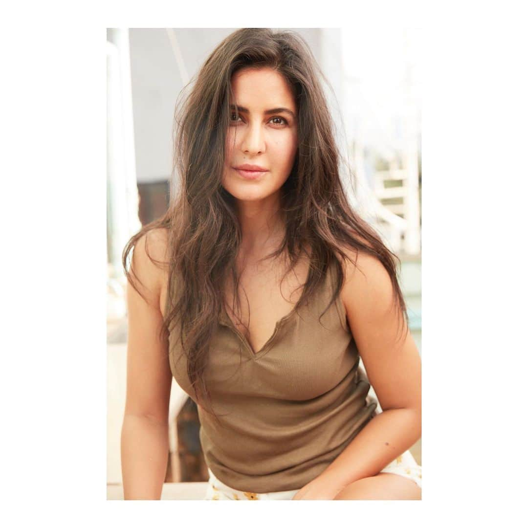 カトリーナ・カイフさんのインスタグラム写真 - (カトリーナ・カイフInstagram)「🦋」9月7日 16時27分 - katrinakaif