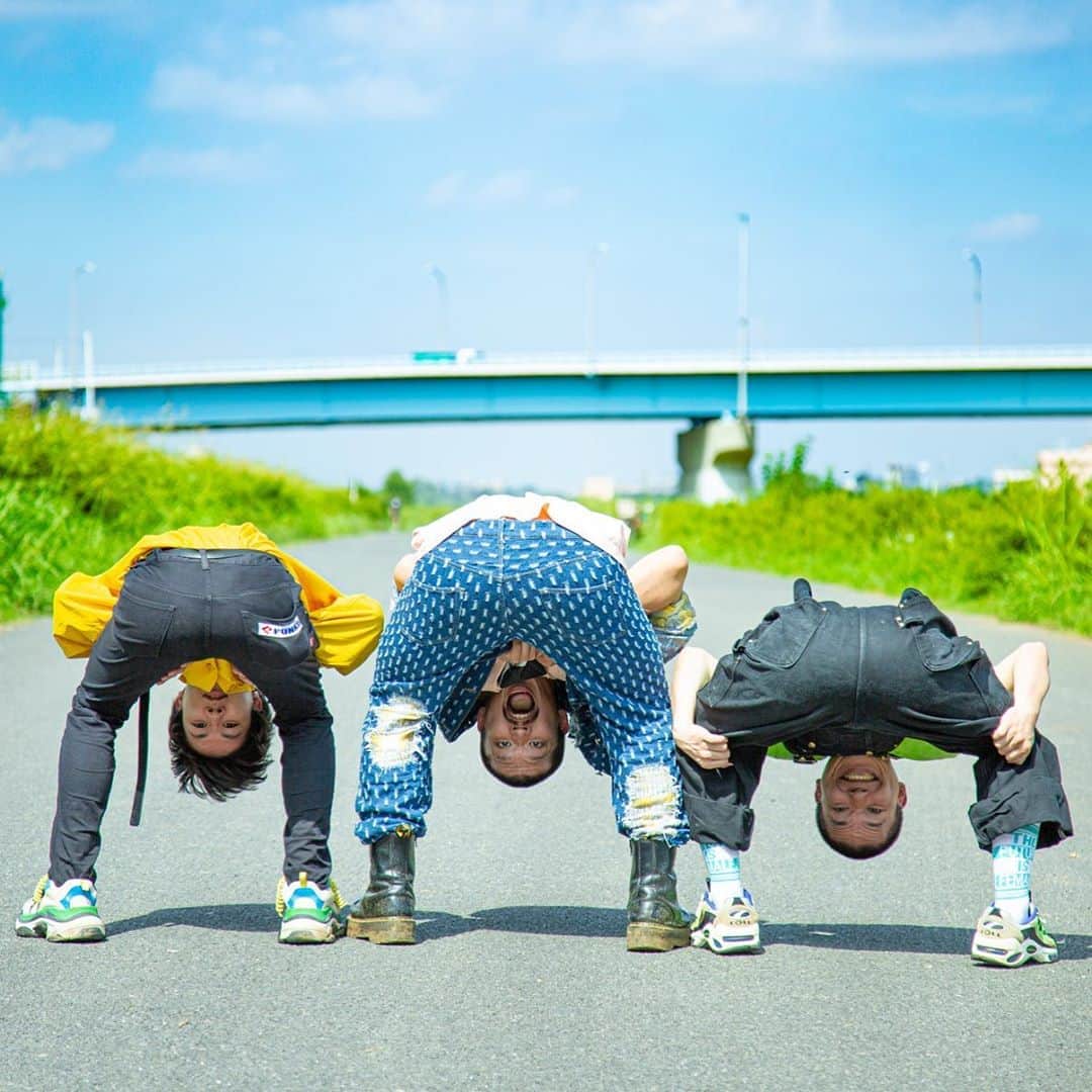 相馬トランジスタのインスタグラム：「青春しゅわしゅわクラブしてきました  #イイ写真だからサブちゃんのヘッダーにしよう #あ、てかサブちゃん作ります #左はへきほーの大学の同級生みっちーです」