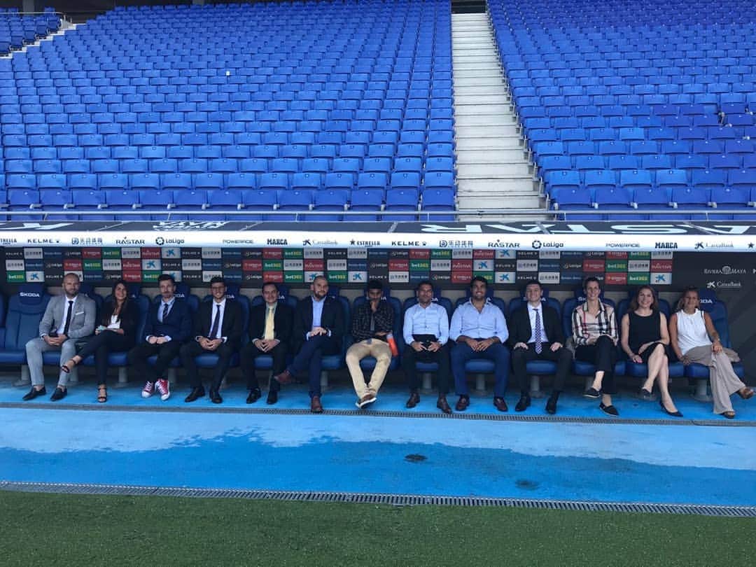 ミア・イエルコフのインスタグラム：「Squad goals🔥 ... ISDE」