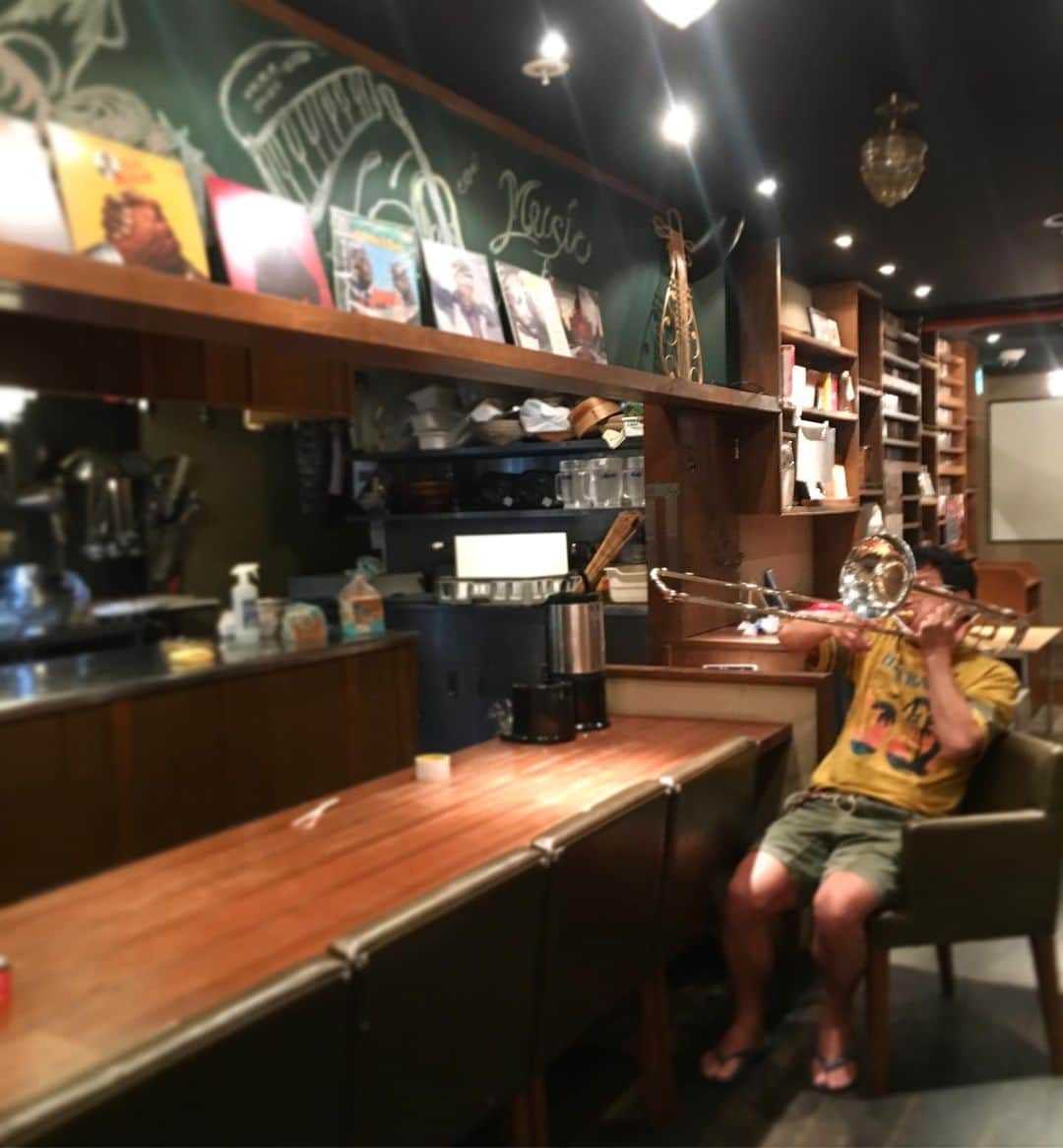 MONKYのグルメインスタ