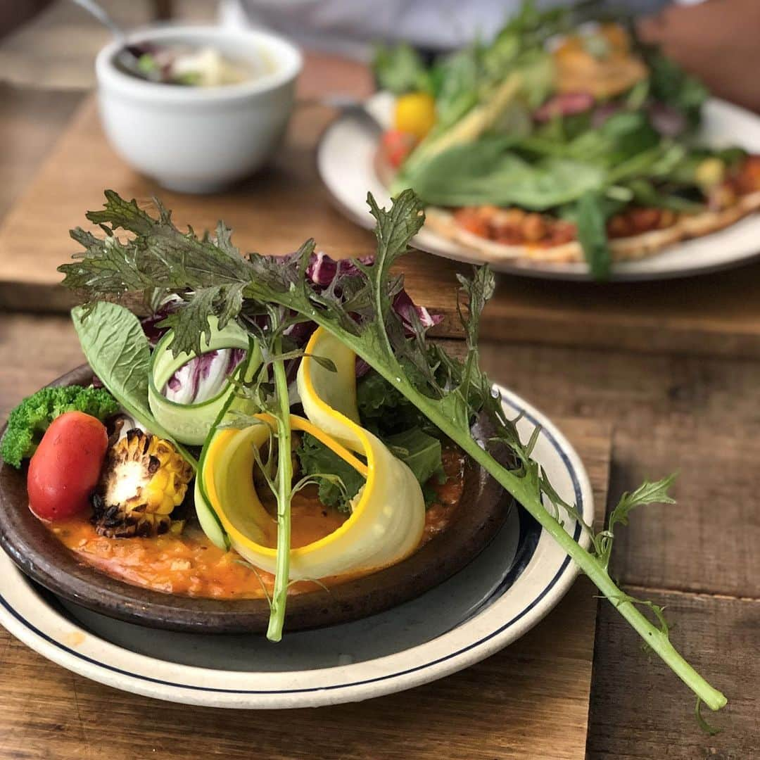 ❁coco❁さんのインスタグラム写真 - (❁coco❁Instagram)「軽井沢のlunch ♡ ビーガンカフェの豆乳ラザニア 野菜がおいしすぎて 幸せ！ ・・------------------------------------------------------ コーデ詳細は  @rococo39  のリンクから アメーバオフィシャルBLOGと 楽天roomに飛べます🕊❤︎ カフェや旅行の別アカウント→  @cococafe39 --------------------------------------------------------- #軽井沢カフェ #軽井沢旅行 #タビジョ #ビーガンカフェ #ファインダー越しの私の世界 #おしゃれさんと繋がりたい #instagood  #instalike  #インスタ映え #タビジョ #星野リゾート #japanesecafe  #delistagrammer #デリスタグラマー  #フォトジェニック #インスタジェニック #話題スポット #インスタ映え  #インスタ探検隊 #カフェ好きな人と繋がりたい #写真好きな人と繋がりたい #カメラ好きな人と繋がりたい  #おしゃれさんと繋がりたい #カフェスタグラム #手元倶楽部 #足元倶楽部」9月7日 17時43分 - rococo39