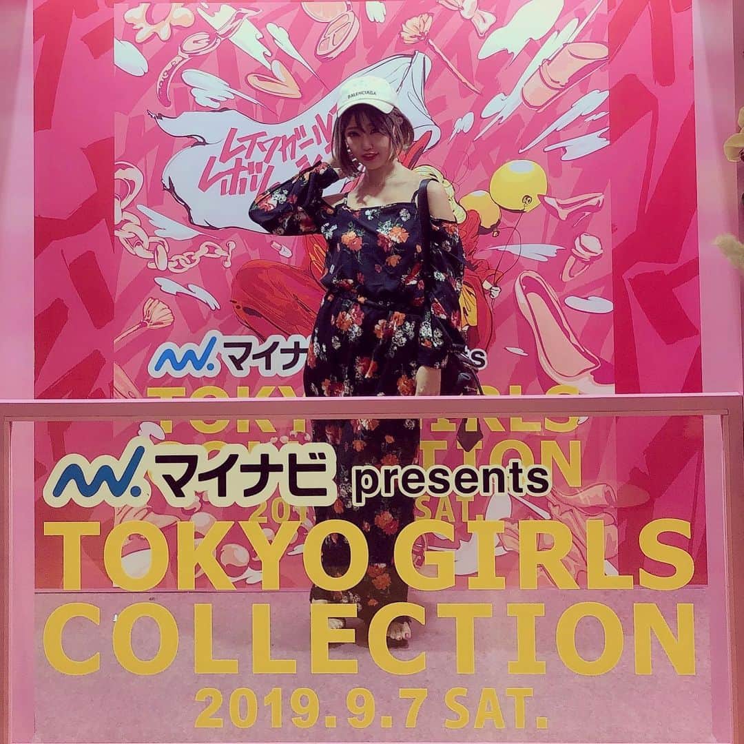 DJ YURINAさんのインスタグラム写真 - (DJ YURINAInstagram)「ちゃっかり📸 . 来年も楽しみにしててくださいね🎵 . #djyurina #dj #tokyogirlscollection #TGC #necomimi #producer ネコミミ仕掛けるよー🙌🙌🙌🙌💋」9月7日 17時49分 - dj_yurina_tokyo