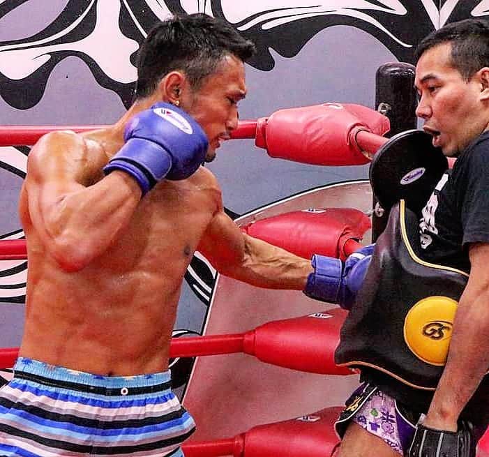 梅野源治のインスタグラム：「今日もありがとうございました👊  #キックボクシング #RISE #RISEWS #kickboxing #muaythai #あと少し #集中」