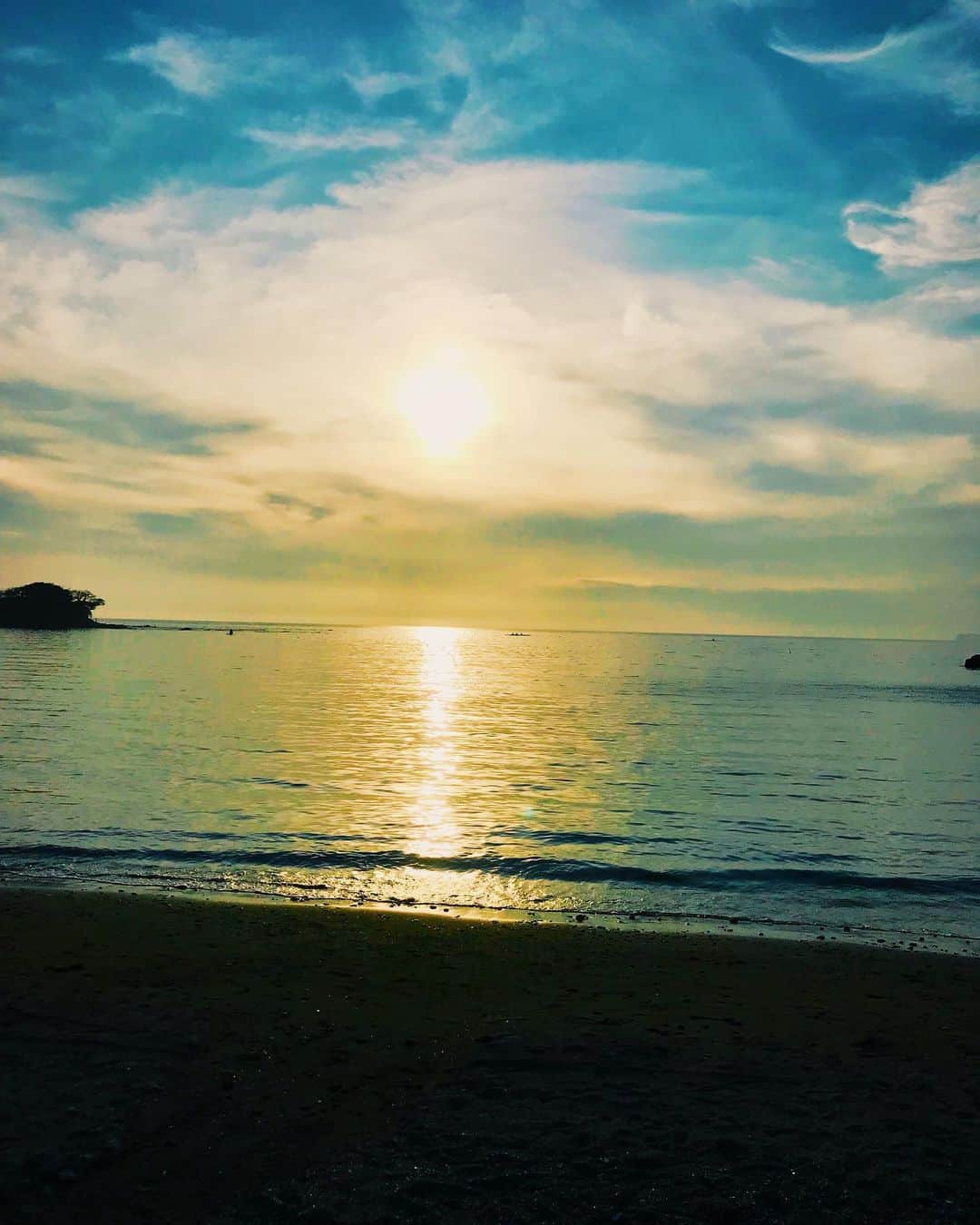 林幸治さんのインスタグラム写真 - (林幸治Instagram)「まだまだ暑いね  #海」9月7日 18時36分 - tct_koji_hayashi