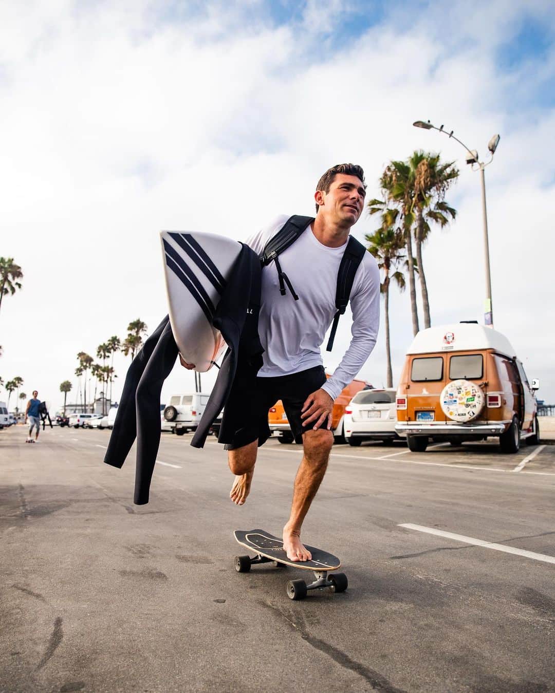 lululemonさんのインスタグラム写真 - (lululemonInstagram)「Commute goals—even if your boardroom doesn't include beaches and waves, store ambassador @peterbelden has made sure the new Metal Vent Tech 2.0 stays dry right to the last push.  #thesweatlife」9月8日 5時36分 - lululemon