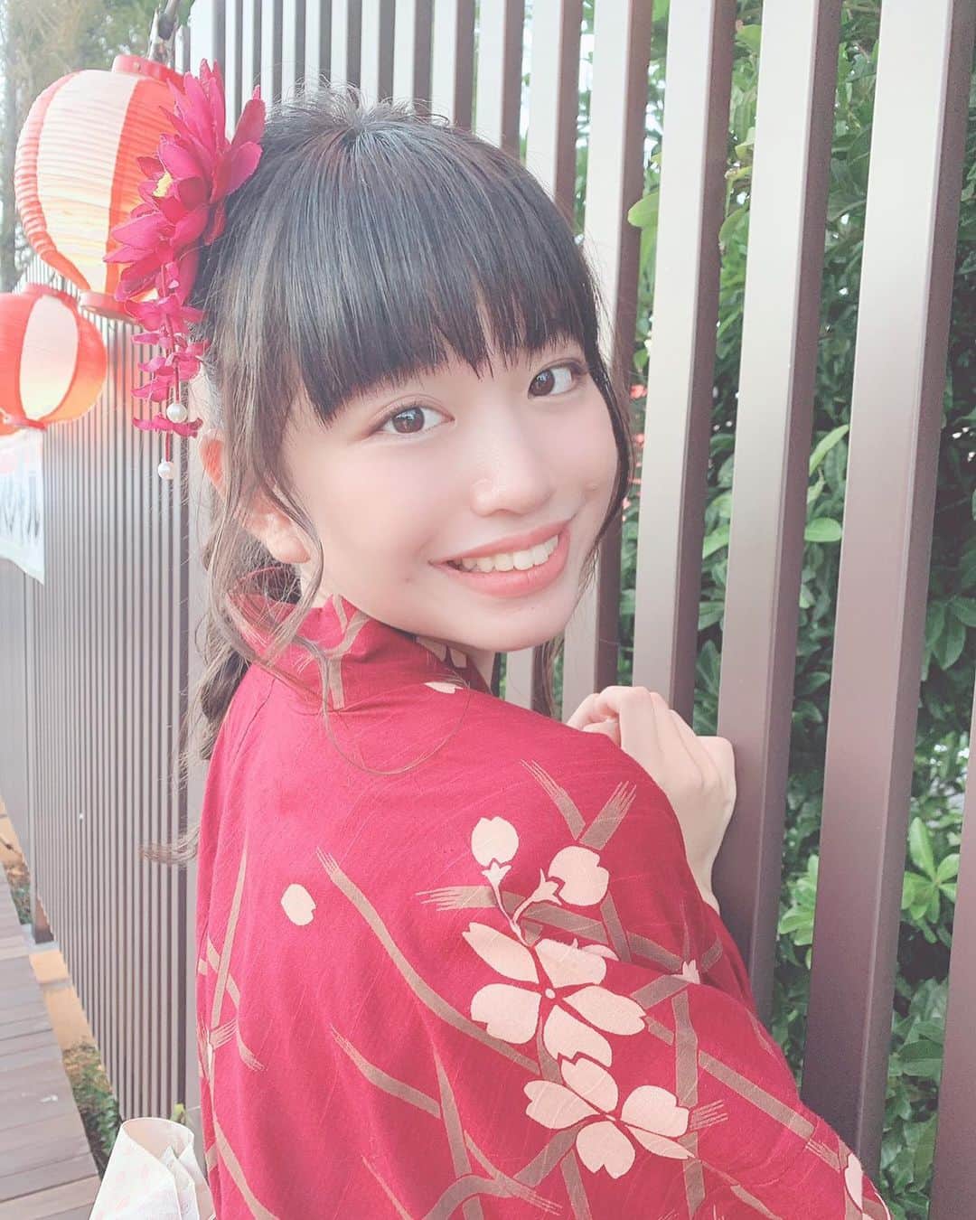吉田万葉のインスタグラム：「𓂃 𓈒𓏸浴衣‪𓂃 𓈒𓏸 🧸➸➸➸💜 #浴衣 #紫 #桜 #purple #オシャレ #ヘアアレンジ #納涼祭 #jk #jk1 #girl #Instagram」