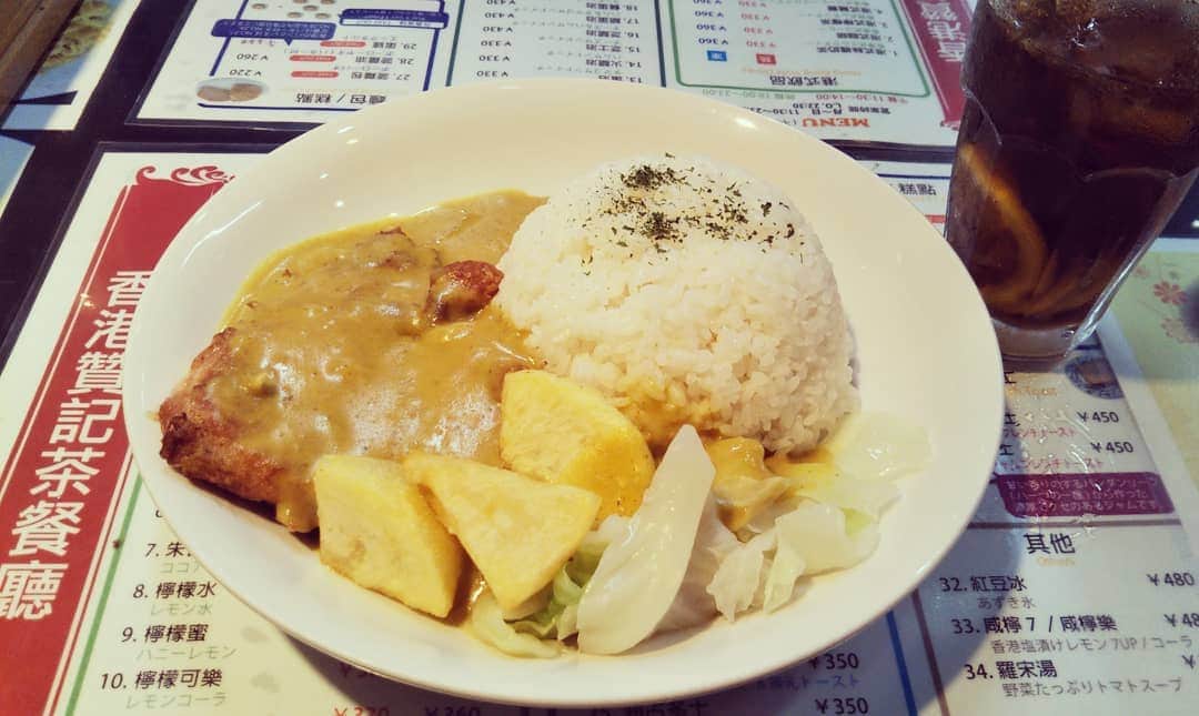 伊藤修子さんのインスタグラム写真 - (伊藤修子Instagram)「久々にこのカレー食べたくなり飯田橋に…。 SNS上では知っている方にも遭遇しました。」9月7日 21時43分 - itoshuko